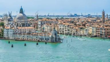 提供威尼斯城市景观，可跨道欣赏巴西利卡，观光旅游、旅游